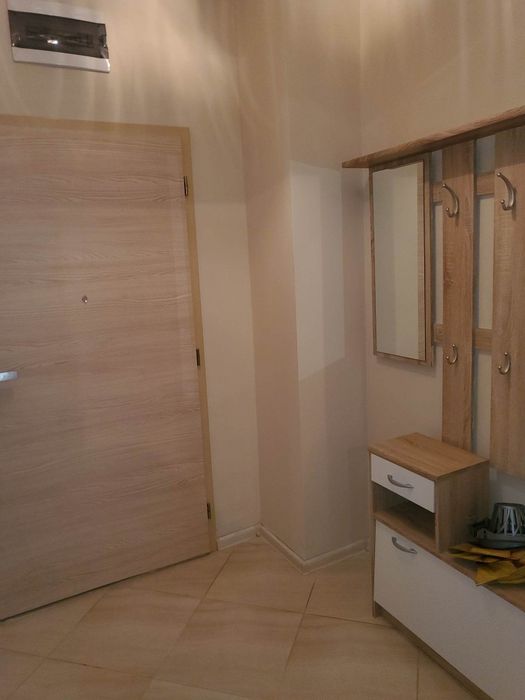 Дава се под наем Двустаен апартамент в София, Студентски град - 90 кв.м за 510 € - Снимка #2