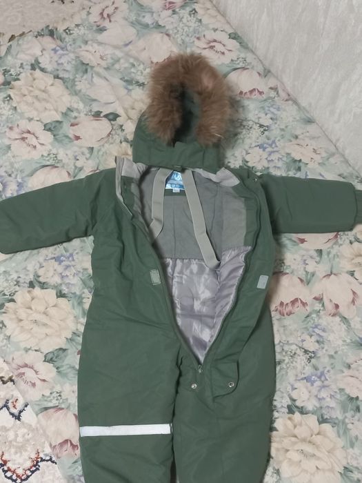 Продам куртку для мальчика