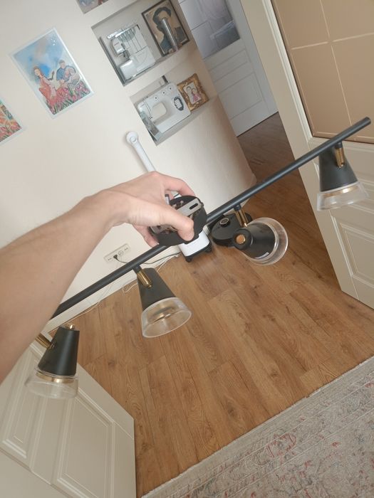 Продам комплект люстра+ торшер