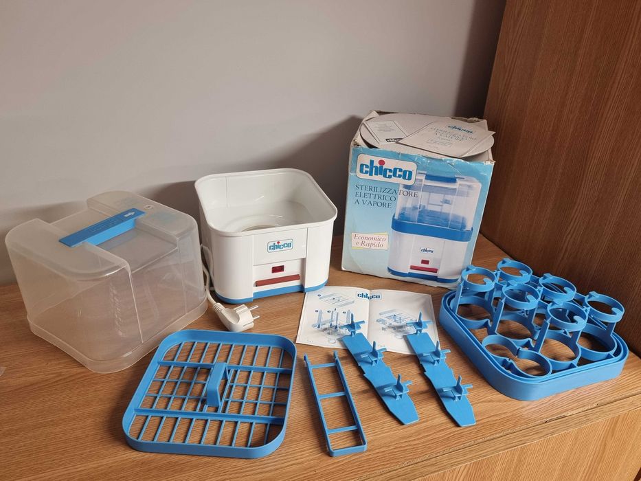 Sterilizator Chicco pentru 6 biberoane, 400W