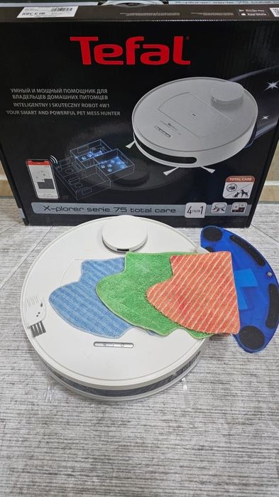 Роботпылесос в идеальном состоянии.