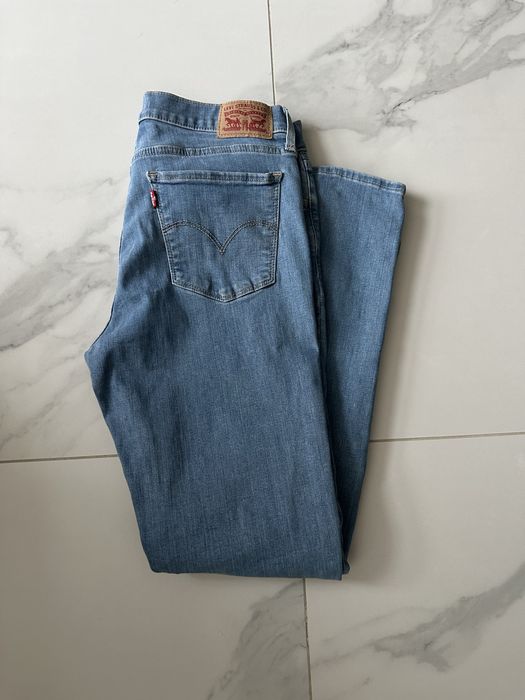 Оригинални дамски дънки Levi’s еластични
