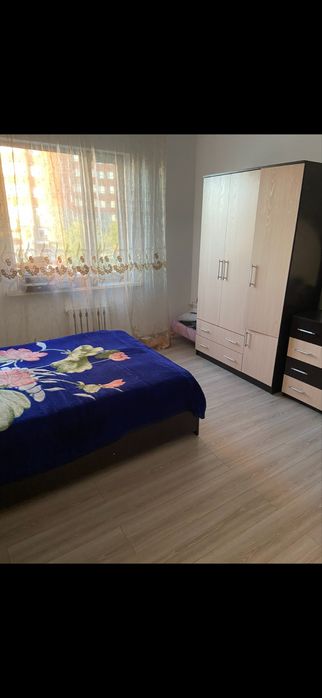 Продам гарнитур б/у в хорошем состоянии