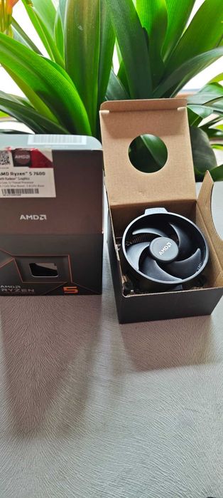 Процесор - /Ryzen 5 7600/Max Boost 5.4GHz/32MB L3 Cache/AM5 Socket/6Core 12Threads/