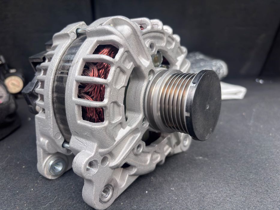 Alternator Audi A4 B8