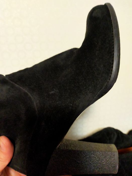 Продам демисезонные сапоги