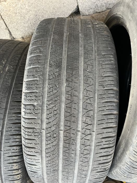 Шины Б/У 235/45 R18