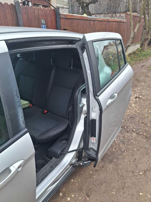 Autoturism impecabil