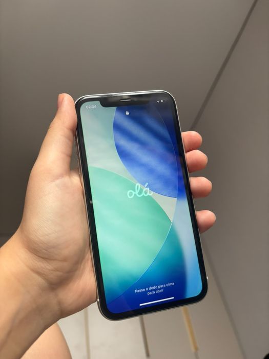 Продам iPhone 128 гб