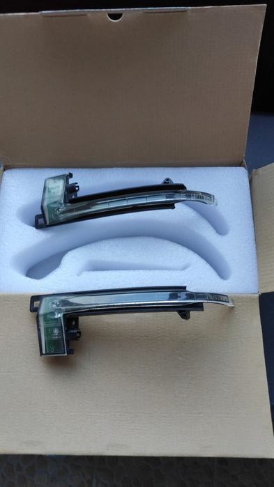 Set Semnalizare Oglinda Stanga/dreapta Audi A3 8P 2008-2013