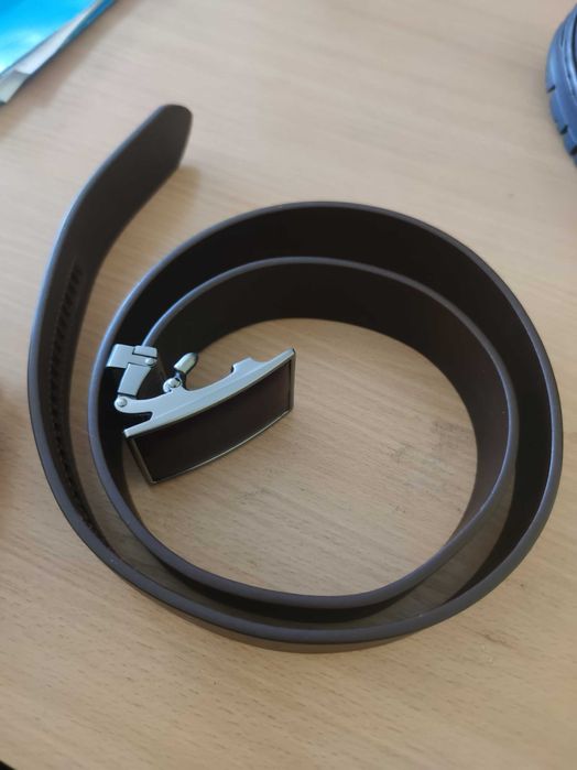 Кожен колан - чисто нов