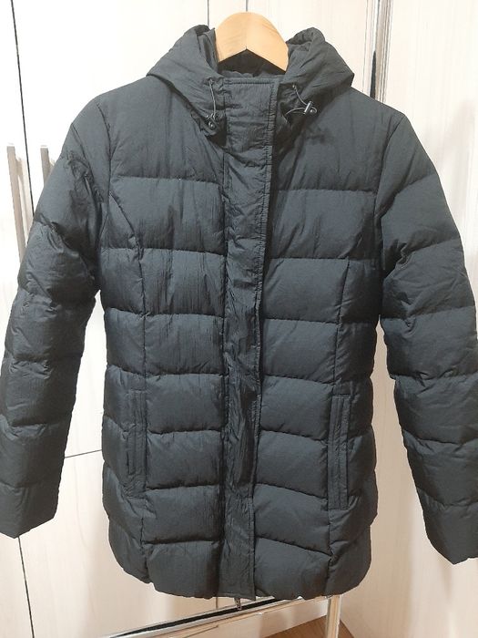 Куртки, пуховики, пальто