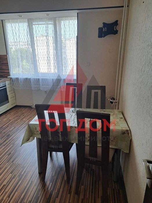 Дава се под наем Четиристаен апартамент в Варна, Младост 1 - 82 кв.м за 663 € - Снимка #3