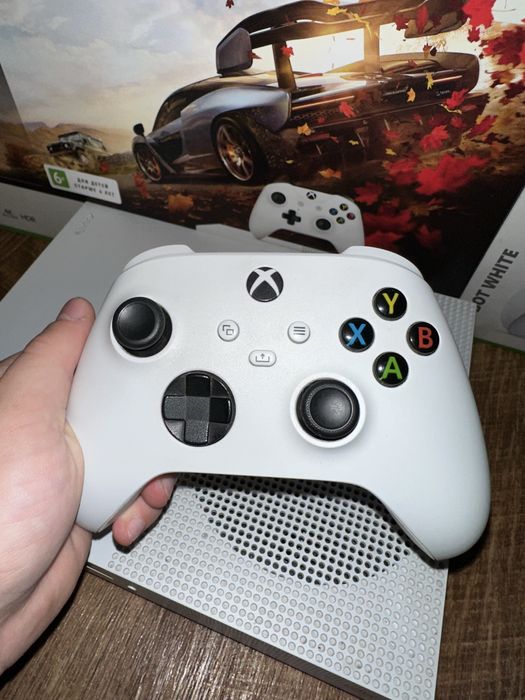 Xbox one  S 1 TB