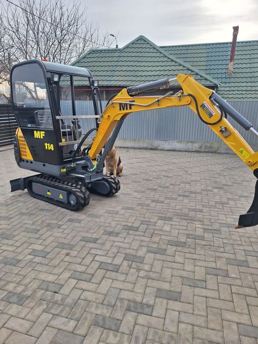 Miniexcavator  Massey  ferguson