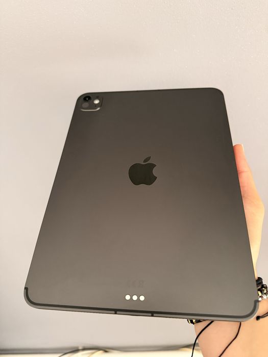 iPad Pro 2025 M5, 11 inch 256 black, WiFi +celullar