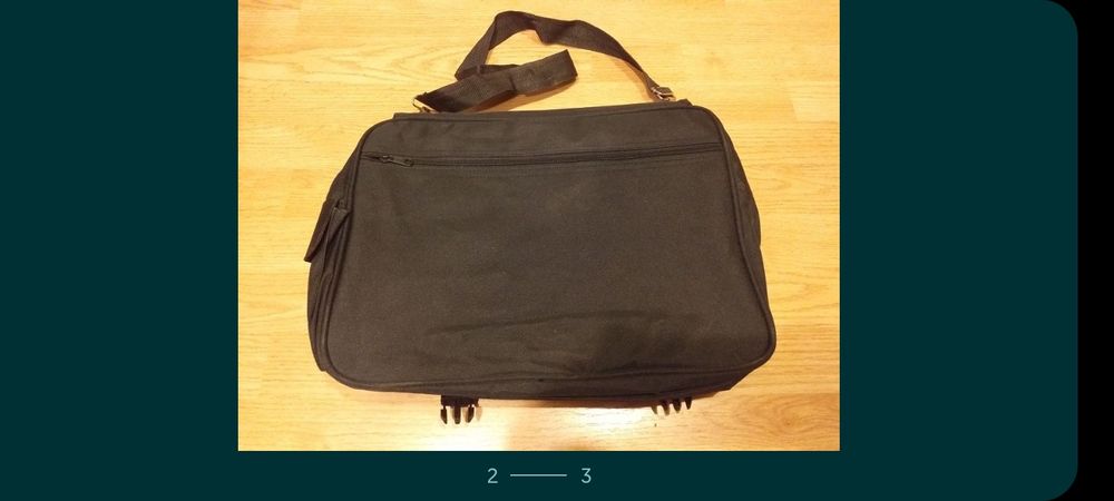 Geantă pentru laptop