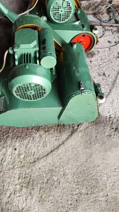 Шлифовальная машина для паркета