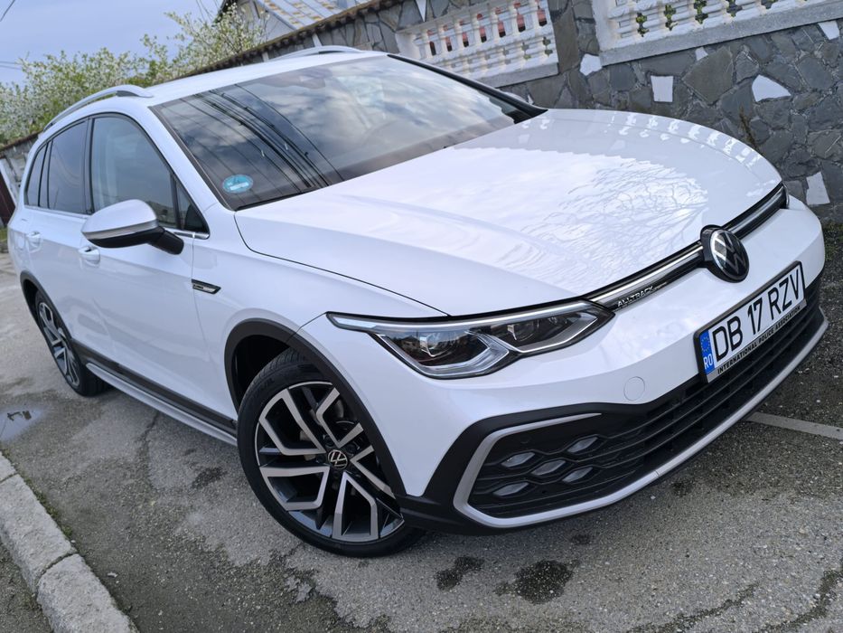 Golf 8 ALL TRACK 2022 4x4 200CP DSG EURO 6