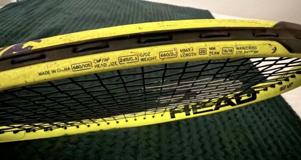 Racheta tenis Head Extreme - 245g - 660cm^2 - 16x19