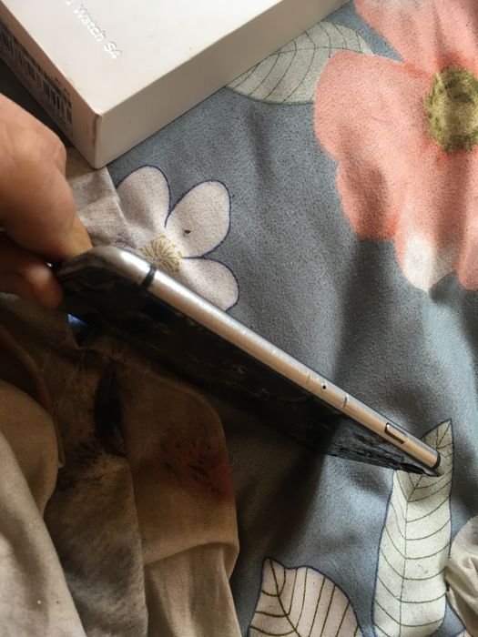 Продам iphone se2022