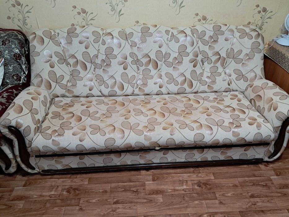 Продам диван раскладной