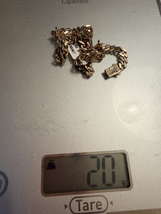Lant aur cuban 14 k 20 grame lungime 41 cm.pret 9000 lei cu certificat