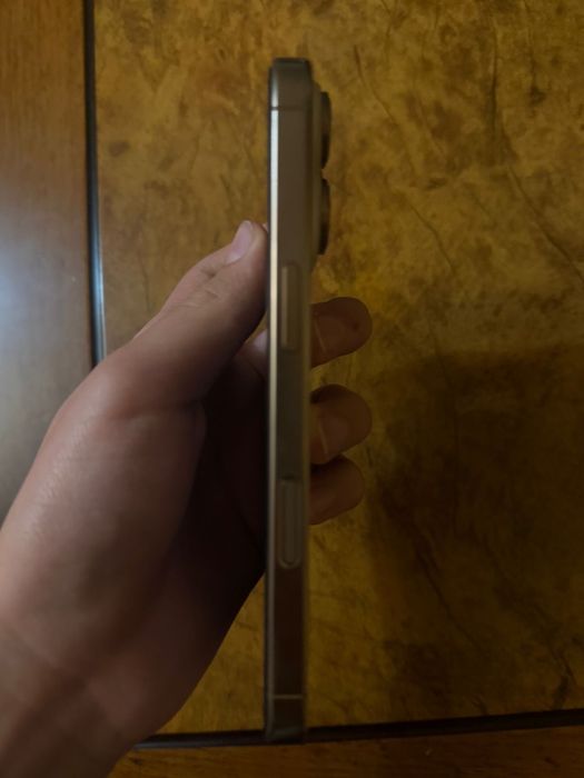 Айфон 16 про был в ремонте