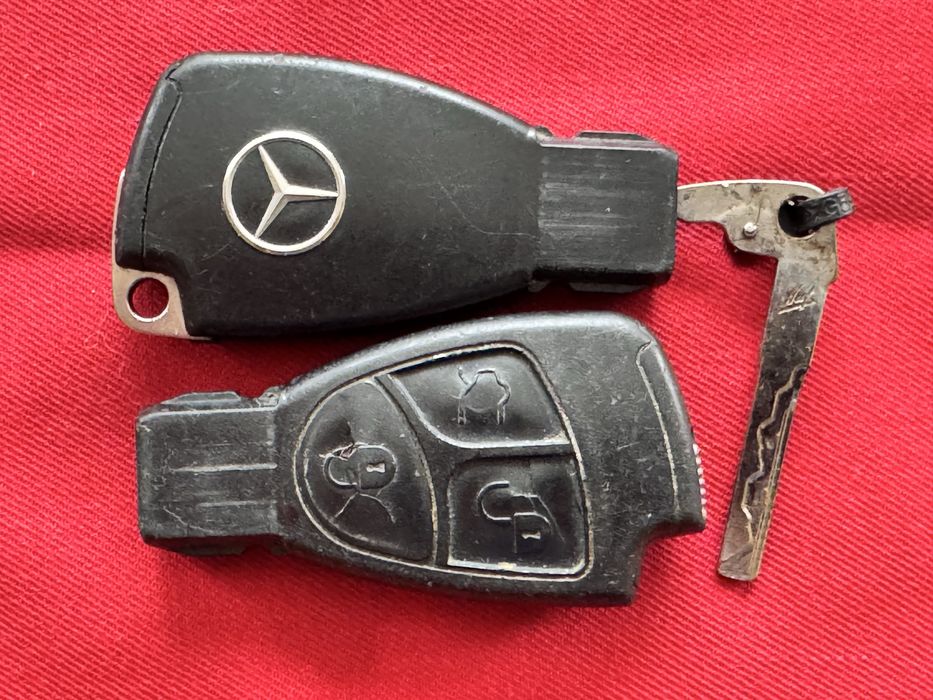 Ключ Mercede  за C/A E/ B/ класа оригинален с платка