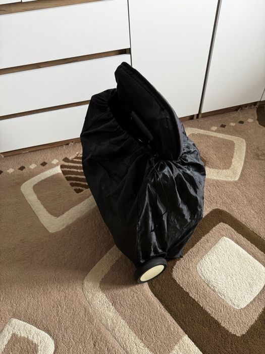 Коляска прогулочная