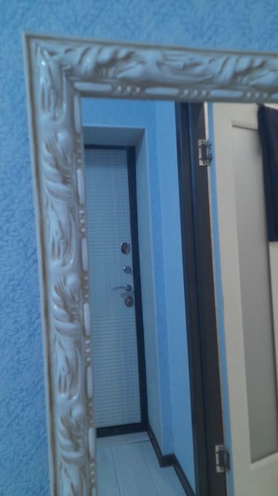 Зеркало миниатюрная