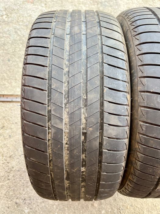 2 броя Летни Гуми 225/45/17 BRIDGESTONE