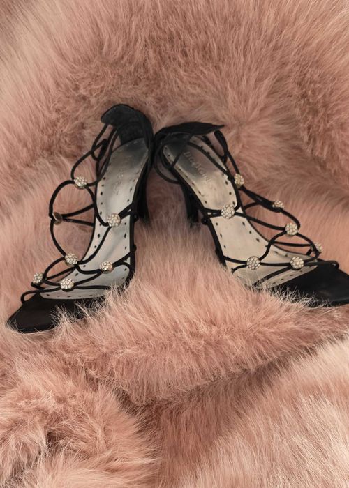 Спецялни черни сандали !