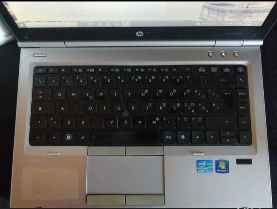 Laptop HP Elite Book 8470p, 6gb,SSD, Windows 11, Geantă transport