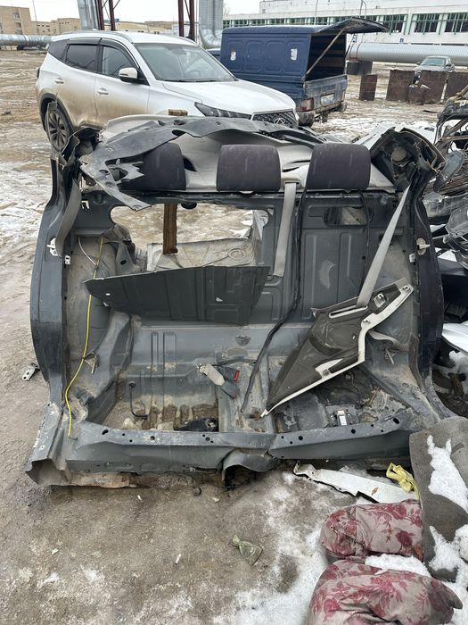 Заднее крыло от мерс 210