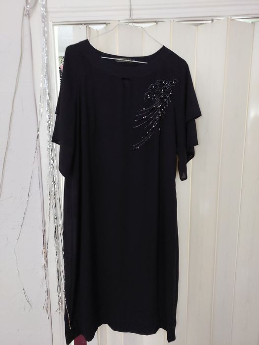 Коктельное чёрное платье