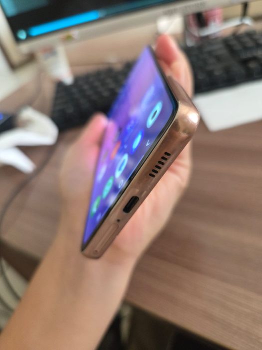 Продам Samsung А53/ озу 8/ 256 гб