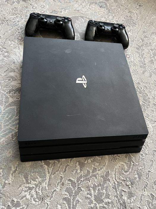 PlayStation 4 Pro по цене договоримся