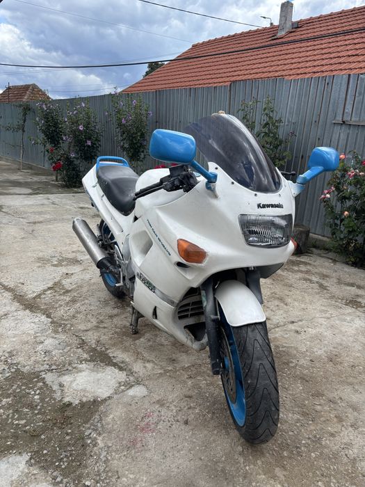 Vand kavasaki zz-r