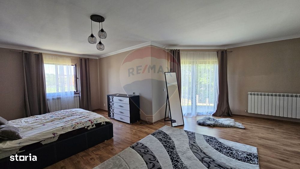 Casă / Vilă cu 6 camere de vânzare in Hânțești, Suceava