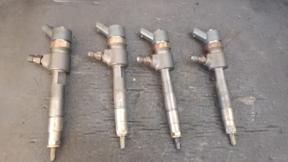injector 1.9 d fiat sedici croma grande punto alfa romeo 159 0445110276