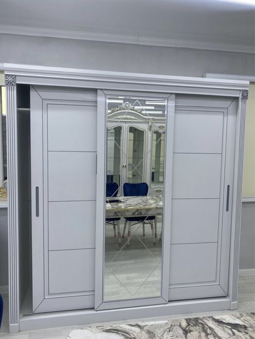 Шкаф-купе 218x226х61 см