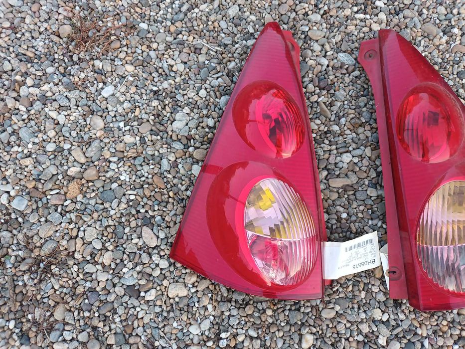 ляв и десен стоп за пежо 107 ситроен ц1 PEUGEOT 107 citroen c1