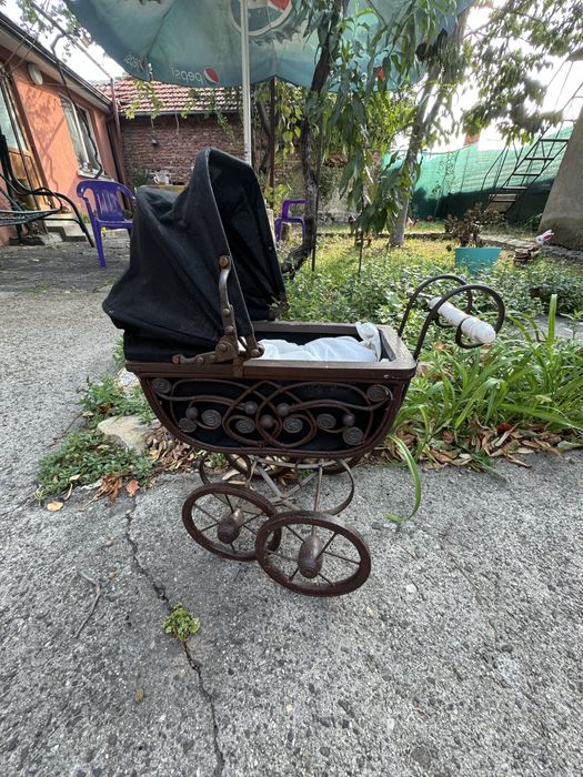 Ретро детски колички