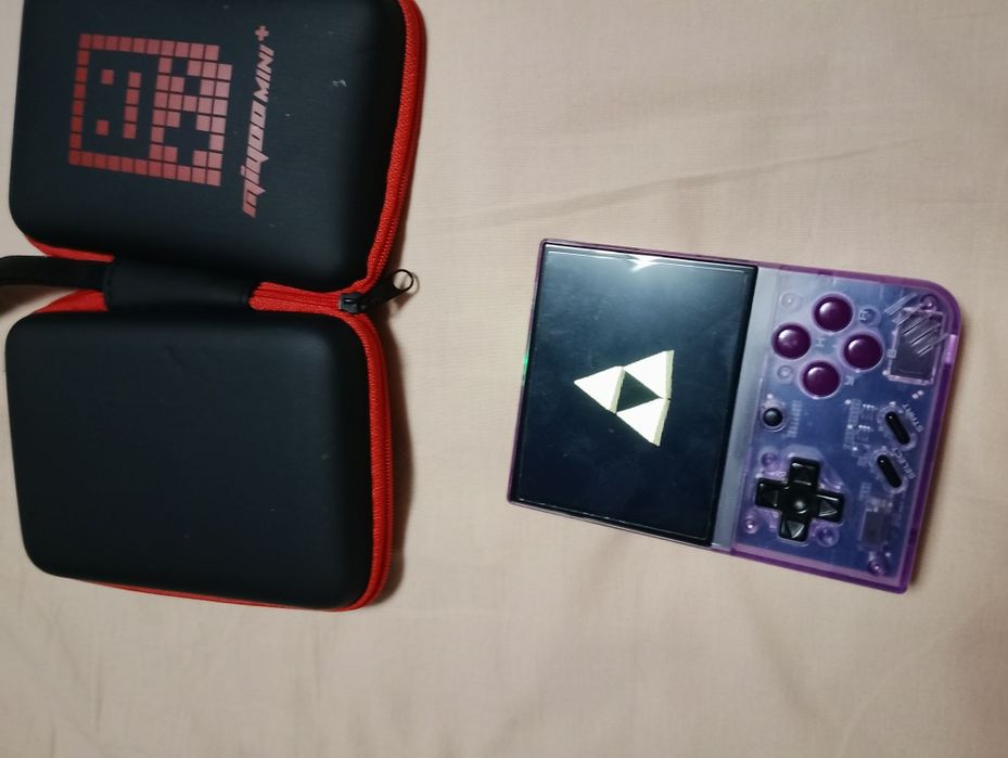 Miyoo mini plus instalez ce vrei, consola retro