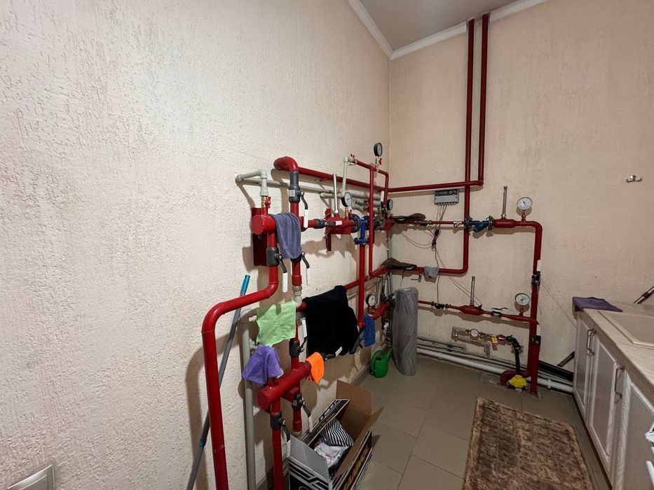 Продам коттедж в центре кшт