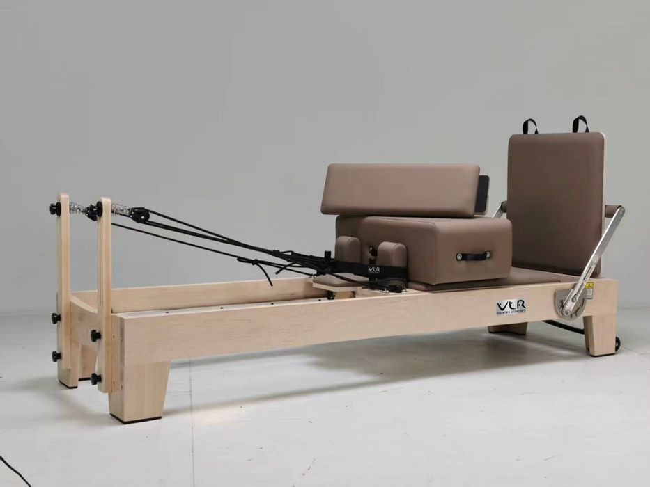 Aparat pilates reformer din lemn de artar (maple)