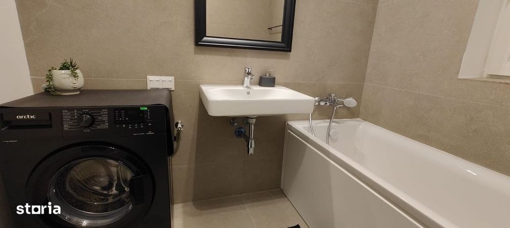 Inchiriez 2 camere in complex Estoria City, 2 minute metrou Teclu