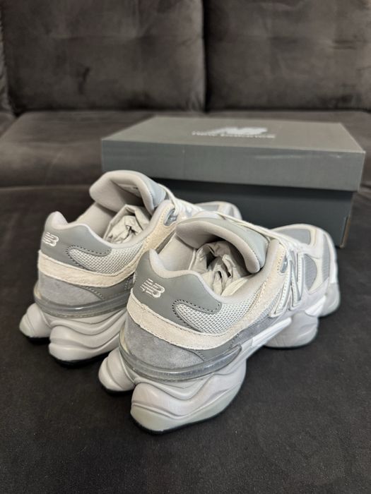 Adidasi New Balance U9060- full box/noi/size 38