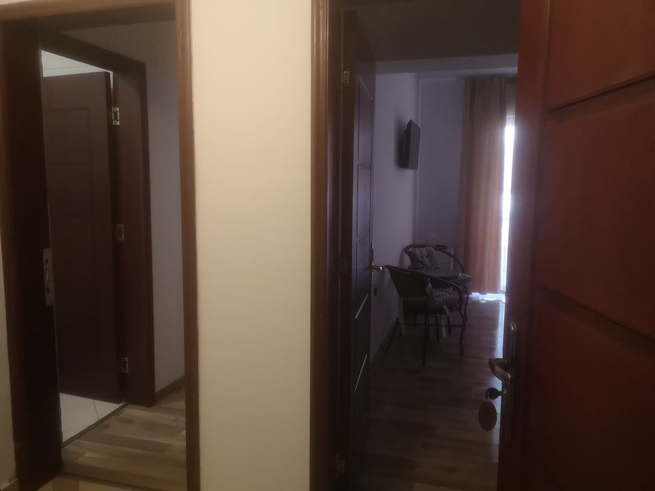 Închiriez ap 2 cam sau vând